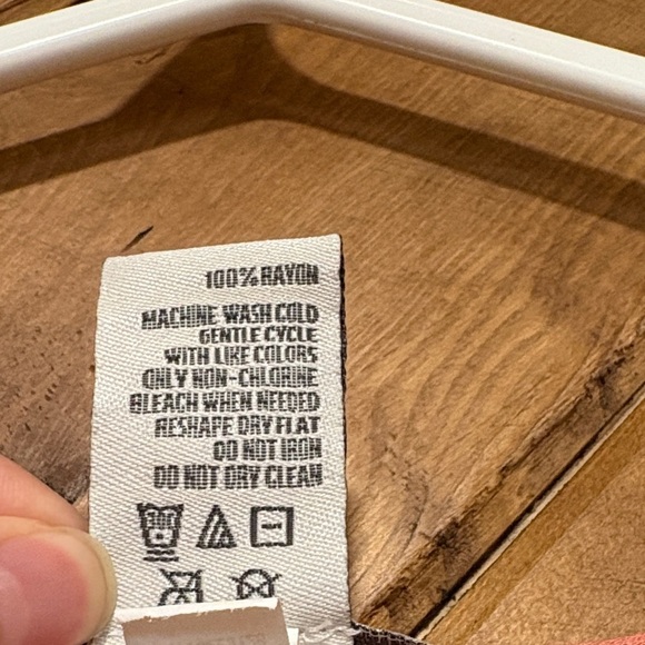 American Rag Smocked Fit & Flare Dress Floral Medium - Picture 5 of 6